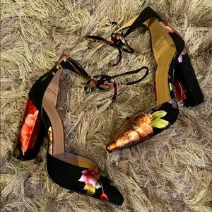 Charlotte Russe size 7